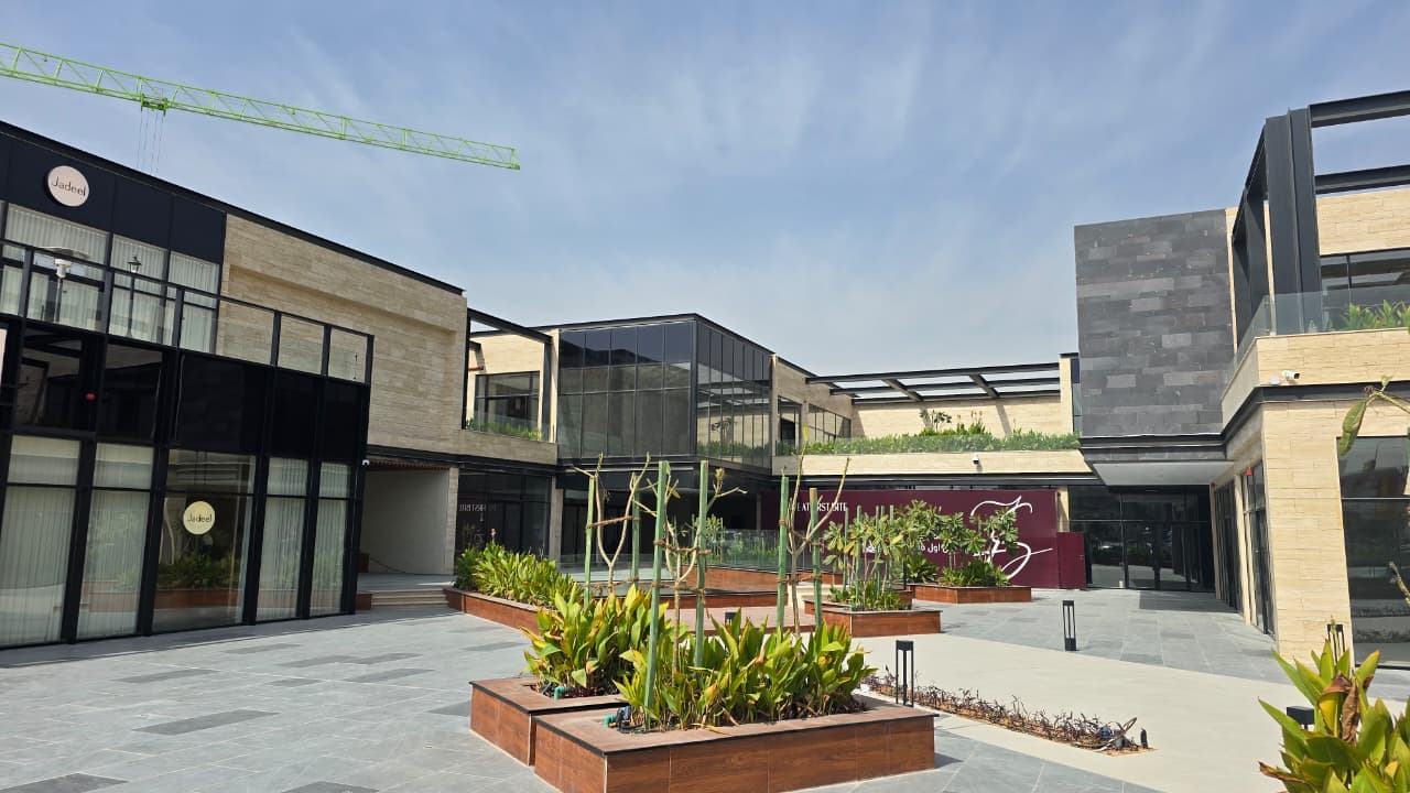 Commercial Building – Anas Bin Malik Road